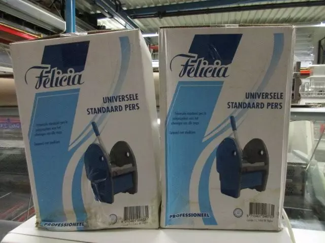 Felicia wring pers voor mop NIEUW Felicia wring pers voor mop NIEUW