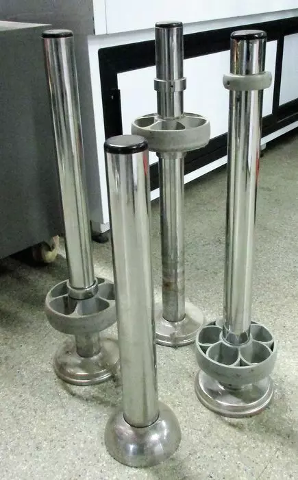 Stootpaal 66cm en 53cm hoog Stootpaal 66cm en 53cm hoog
