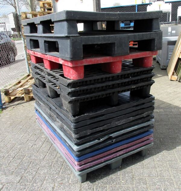 Kunsstof Pallet B80 x D120 x H15cm